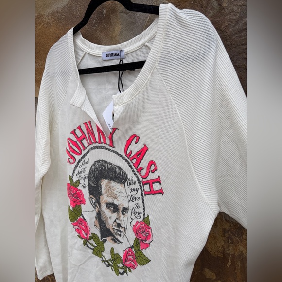 Daydreamer Women's Long Sleeve Johnny Cash Roses Thermal Tee Romantic NWT Cozy - Picture 3 of 10